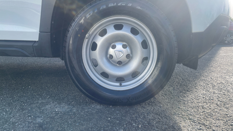 Dacia Duster 1.0 TCe 90 Essential 5dr Petrol Estate